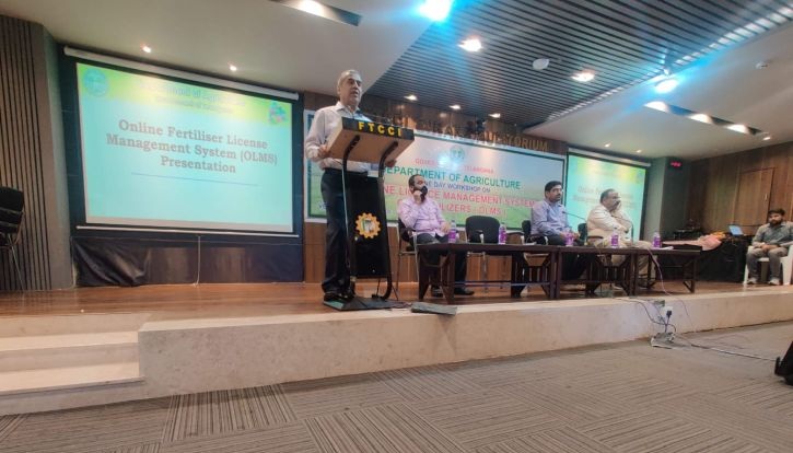Launch of the Fertiliser Licence Management System by the APC and Secretary, Government of Telangana